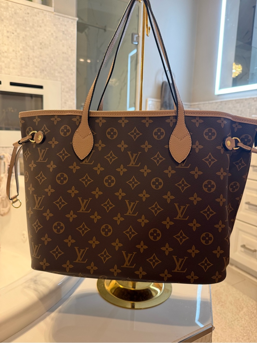 Louis Vuitton NeverFull Monogram Canvas Neverfull MM Tote in Brown/Tan